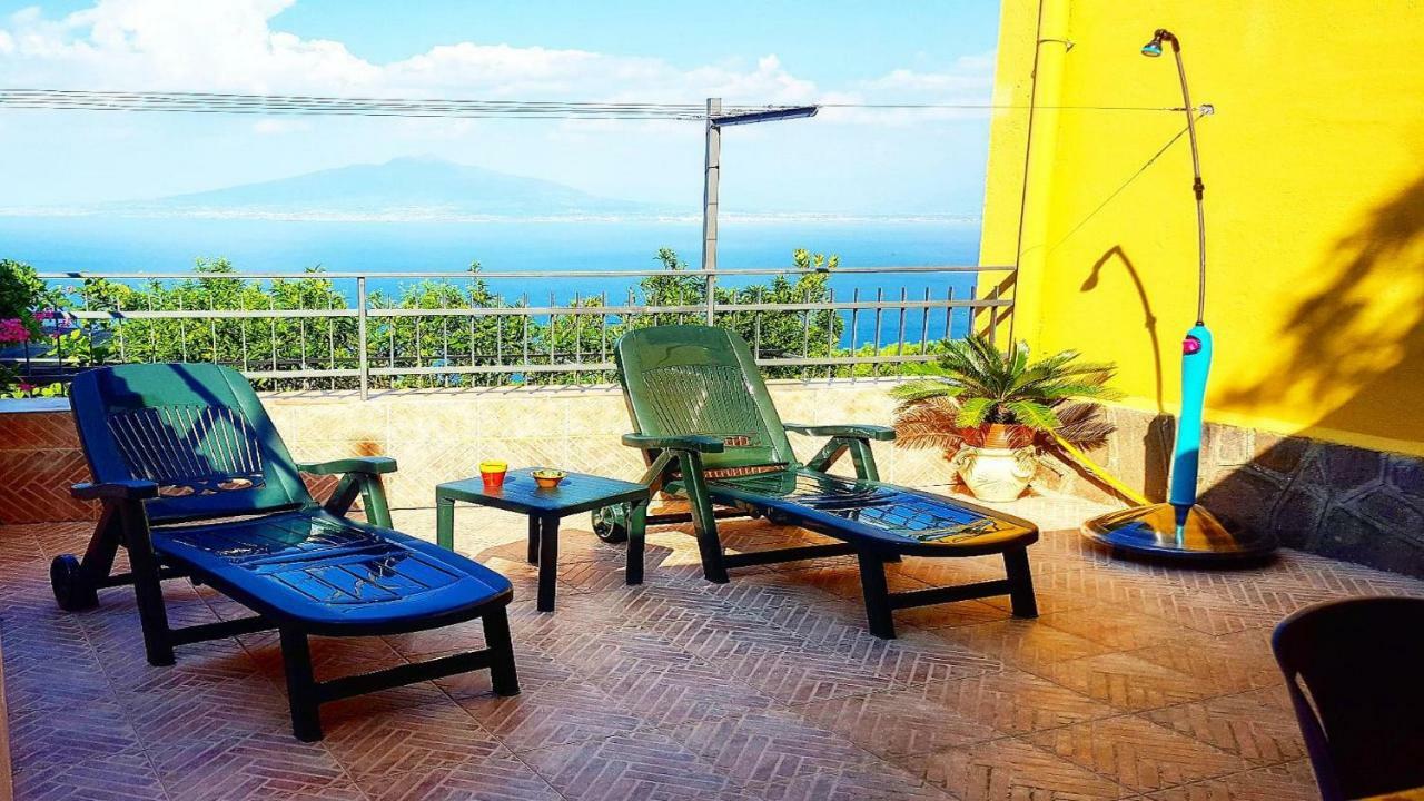 Ferienwohnung La Rosa Del Sud - De Vivo Realty Sorrent Exterior foto