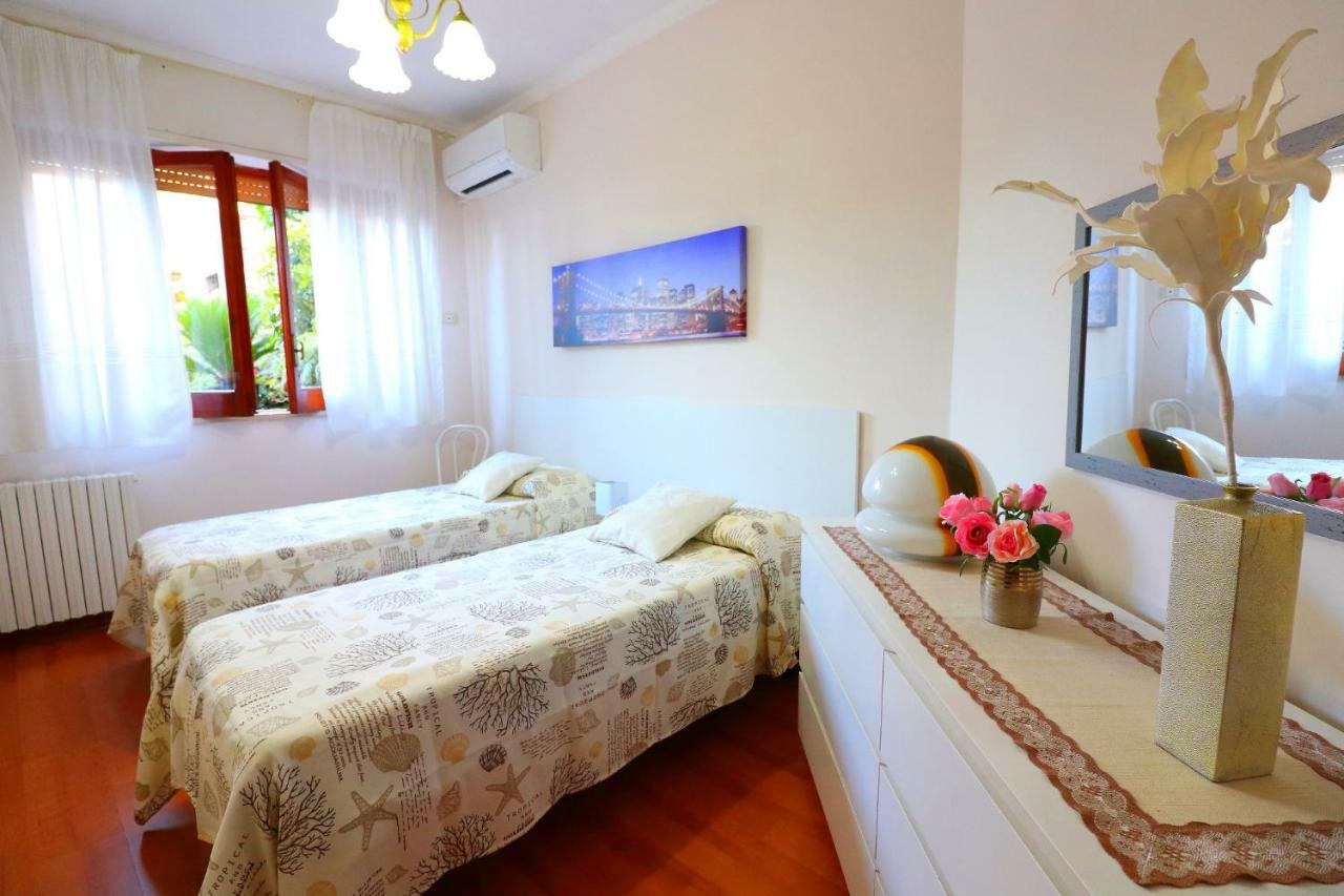 Ferienwohnung La Rosa Del Sud - De Vivo Realty Sorrent Exterior foto