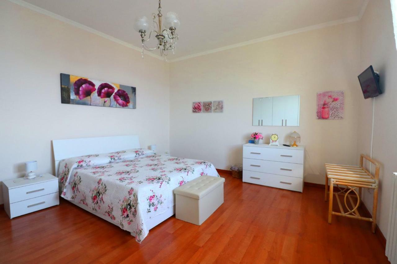Ferienwohnung La Rosa Del Sud - De Vivo Realty Sorrent Exterior foto